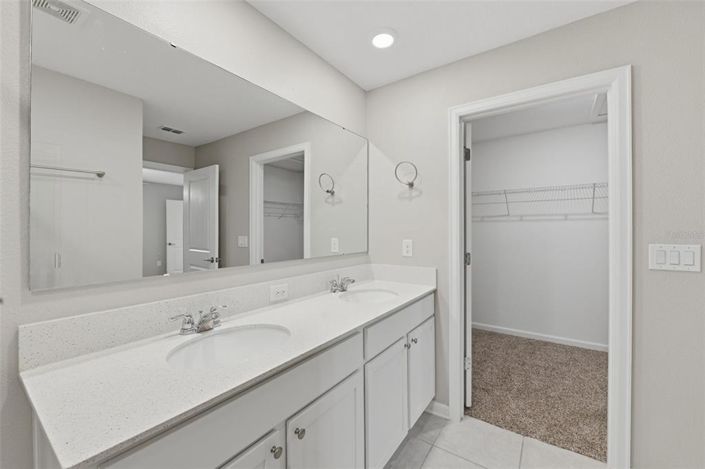 Image No.21-3 Bed Property for sale