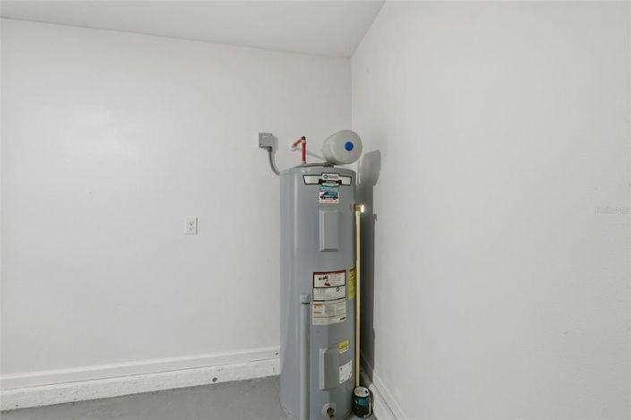 Image No.24-3 Bed Property for sale