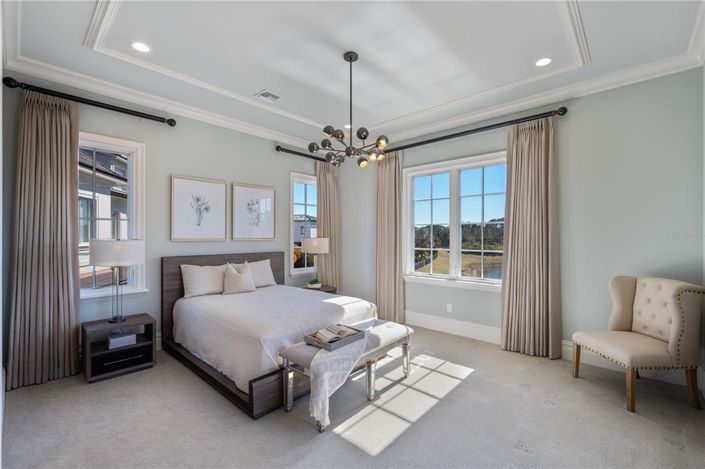 Image No.22-5 Bed Property for sale