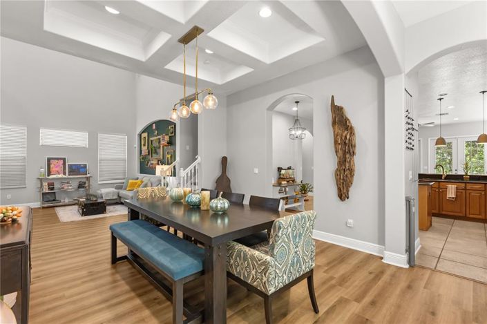 Image No.10-4 Bed Property for sale