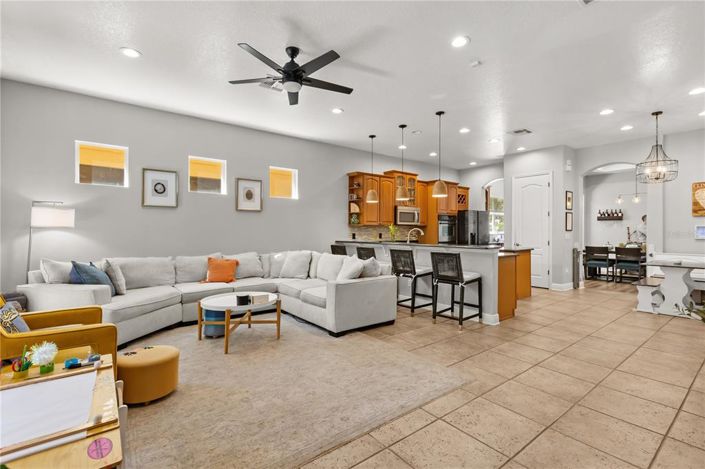 Image No.19-4 Bed Property for sale