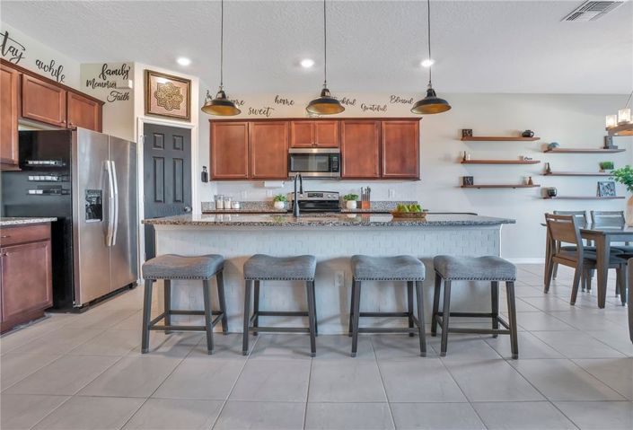 Image No.4-Propriété de 4 chambres à vendre à Davenport