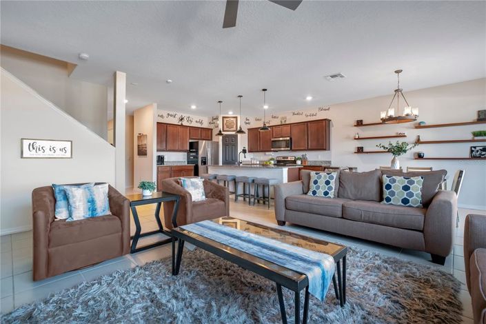 Image No.6-Propriété de 4 chambres à vendre à Davenport