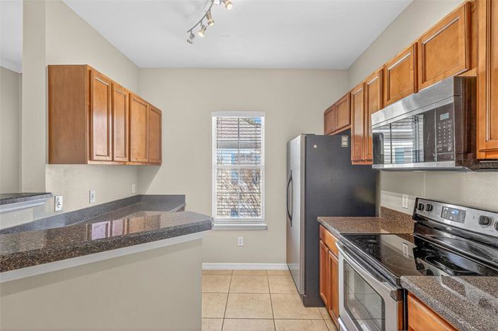 Image No.17-2 Bed Property for sale