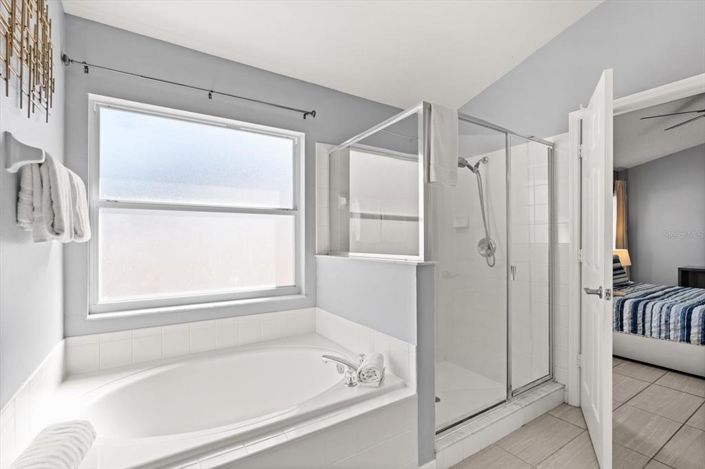 Image No.18-5 Bed Property for sale