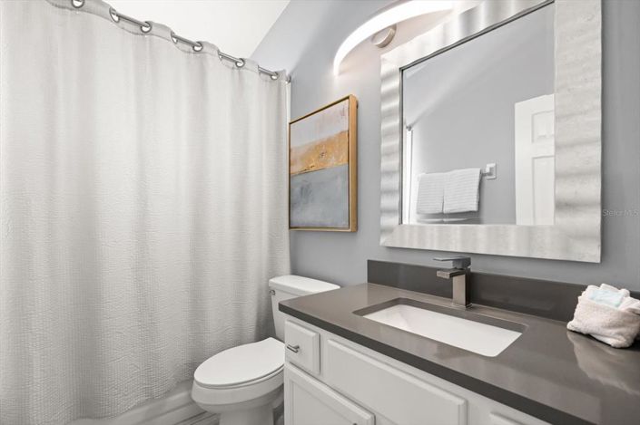 Image No.21-5 Bed Property for sale