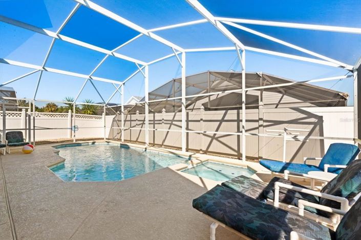 Image No.33-5 Bed Property for sale