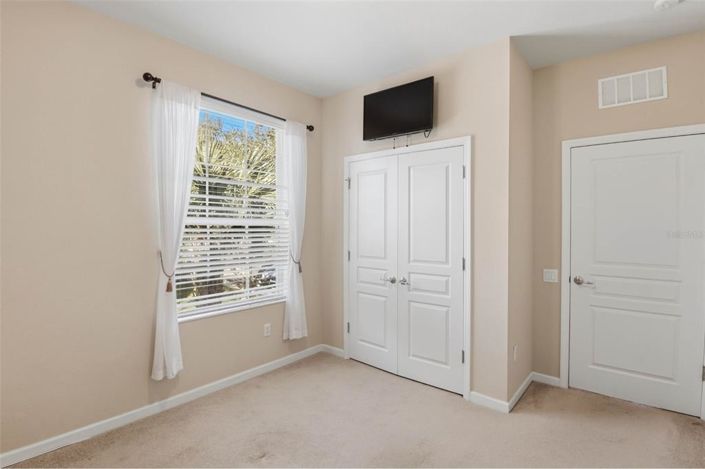 Image No.20-3 Bed Property for sale