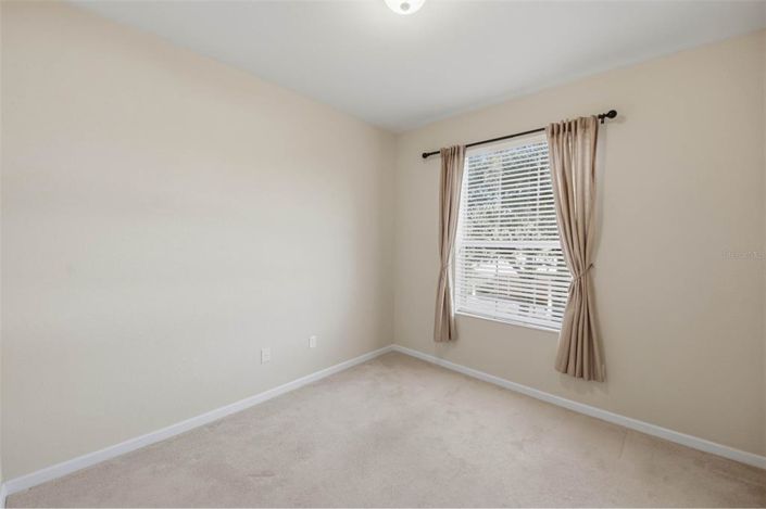 Image No.26-3 Bed Property for sale