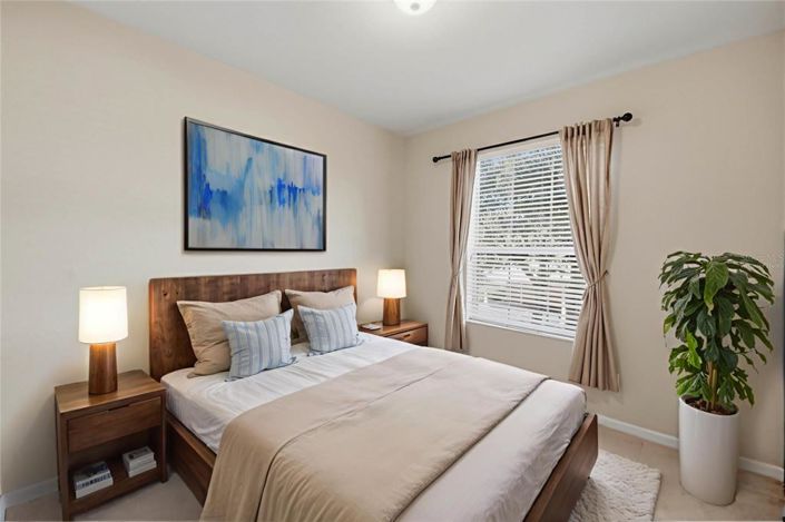 Image No.27-3 Bed Property for sale