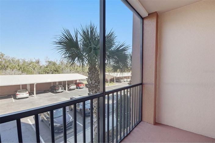 Image No.30-3 Bed Property for sale