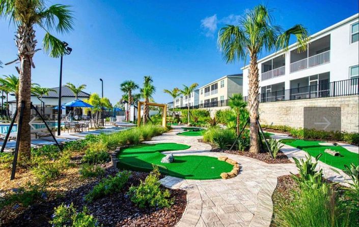 Image No.23-4 Bed Townhouse for sale