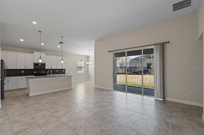 Image No.19-4 Bed Property for sale