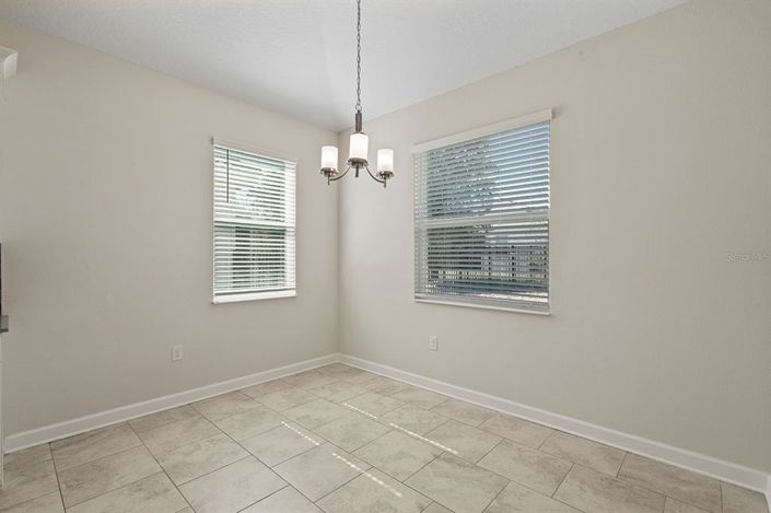 Image No.23-4 Bed Property for sale