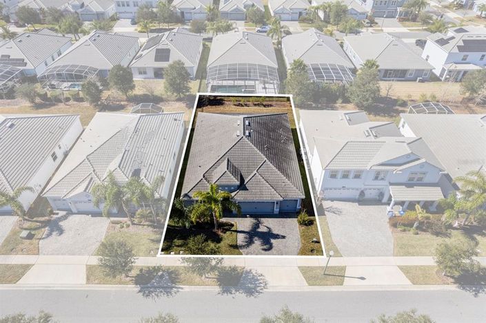 Image No.47-4 Bed Property for sale