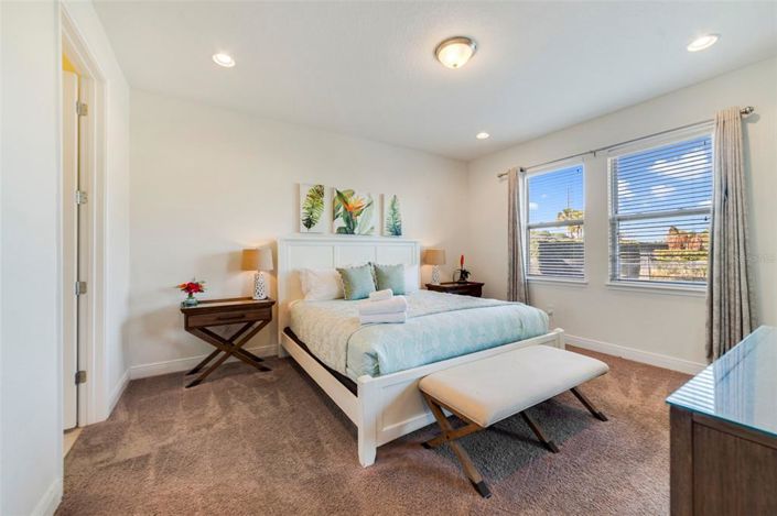 Image No.21-6 Bed Property for sale