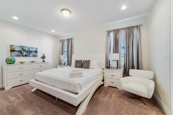 Image No.39-6 Bed Property for sale