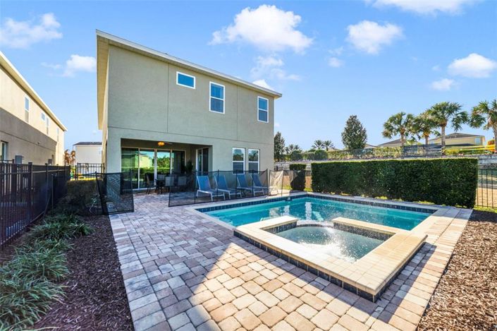 Image No.46-6 Bed Property for sale