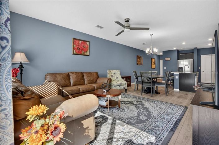 Image No.10-3 Bed Townhouse for sale