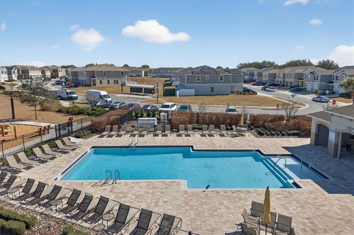 Image No.27-3 Bed Townhouse for sale