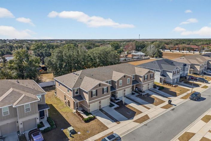 Image No.30-3 Bed Townhouse for sale