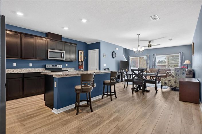 Image No.4-3 Bed Townhouse for sale