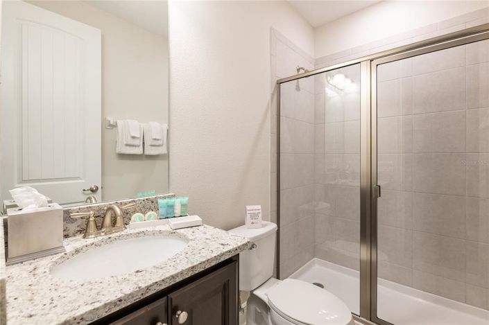 Image No.24-6 Bed Property for sale