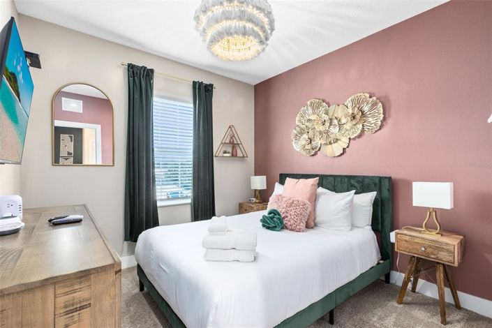 Image No.24-4 Bed Property for sale