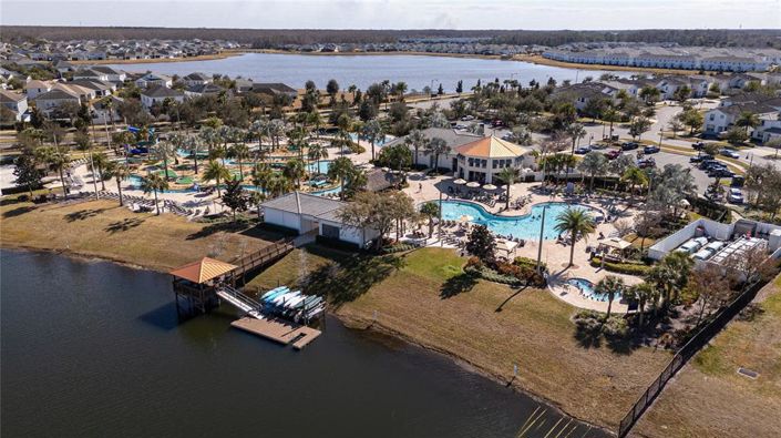 Image No.27-4 Bed Townhouse for sale