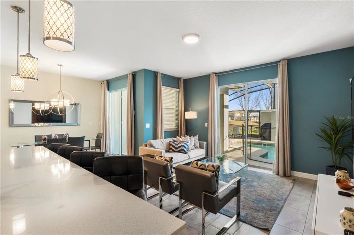 Image No.4-4 Bed Townhouse for sale