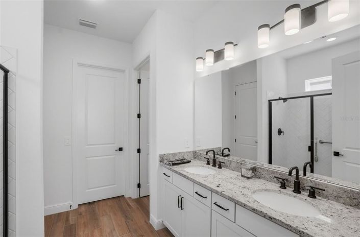 Image No.11-Propriété de 3 chambres à vendre à Kissimmee