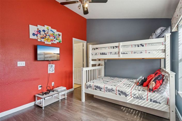 Image No.28-3 Bed Townhouse for sale