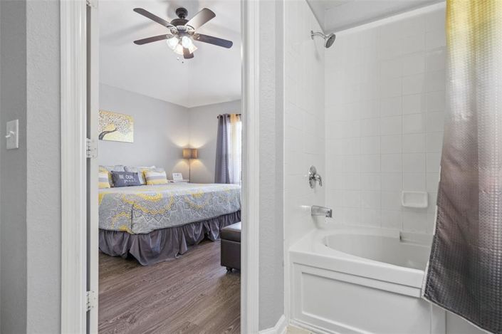 Image No.31-3 Bed Townhouse for sale