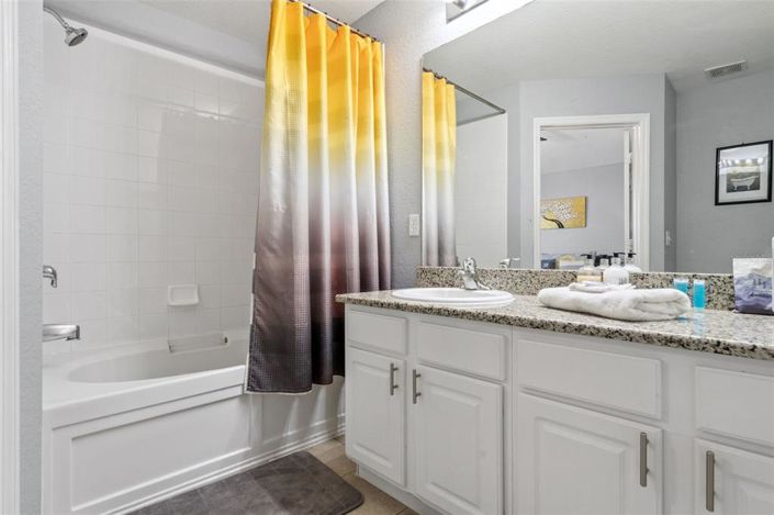 Image No.34-3 Bed Townhouse for sale