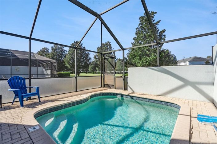 Image No.42-3 Bed Townhouse for sale