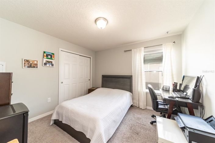 Image No.27-4 Bed Property for sale