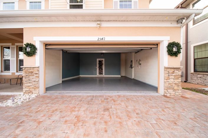 Image No.4-4 Bed Property for sale