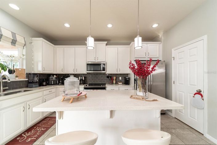 Image No.7-4 Bed Property for sale