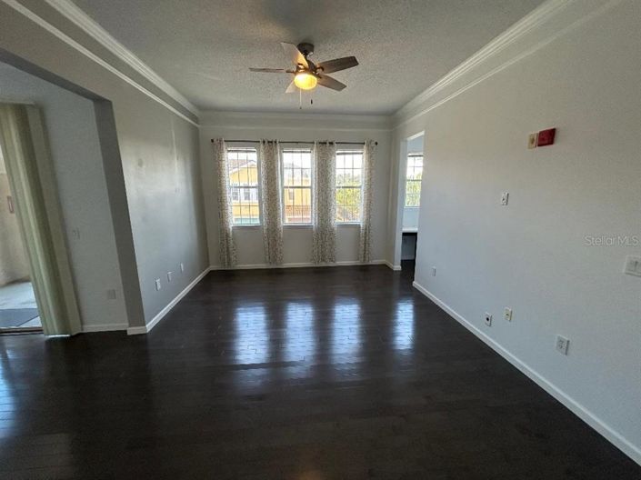 Image No.11-2 Bed Property for sale