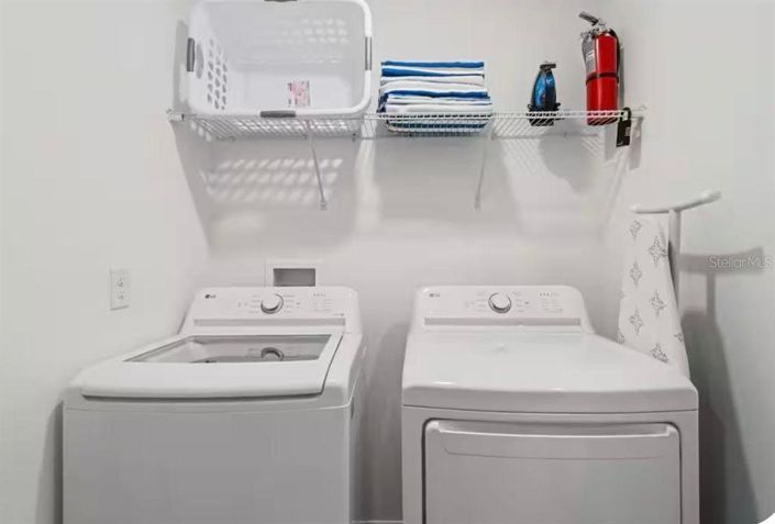 Image No.12-3 Bed Townhouse for sale