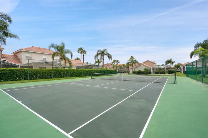 Image No.37-5 Bed Property for sale