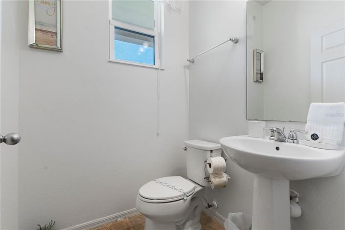 Image No.13-4 Bed Townhouse for sale