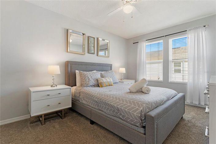 Image No.16-4 Bed Townhouse for sale