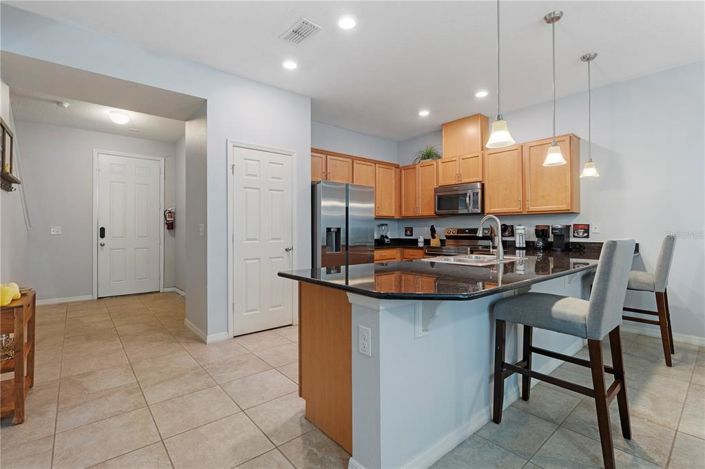 Image No.5-4 Bed Townhouse for sale