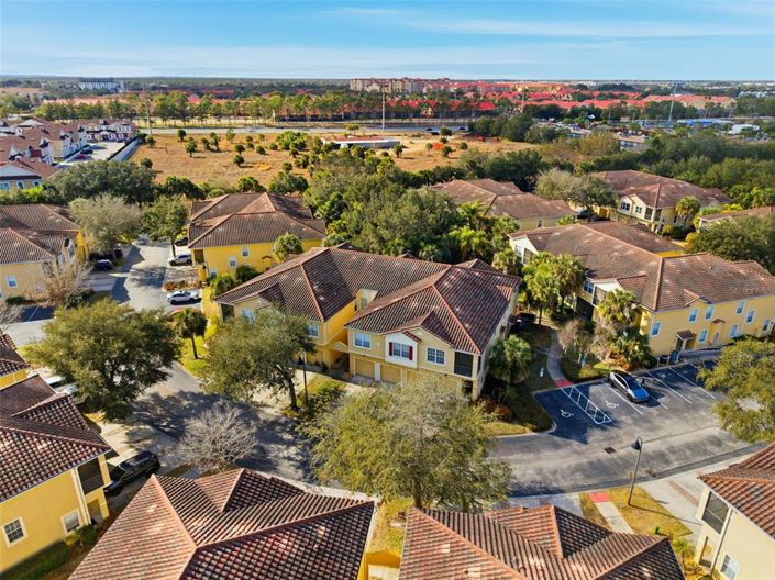 Image No.24-3 Bed Property for sale