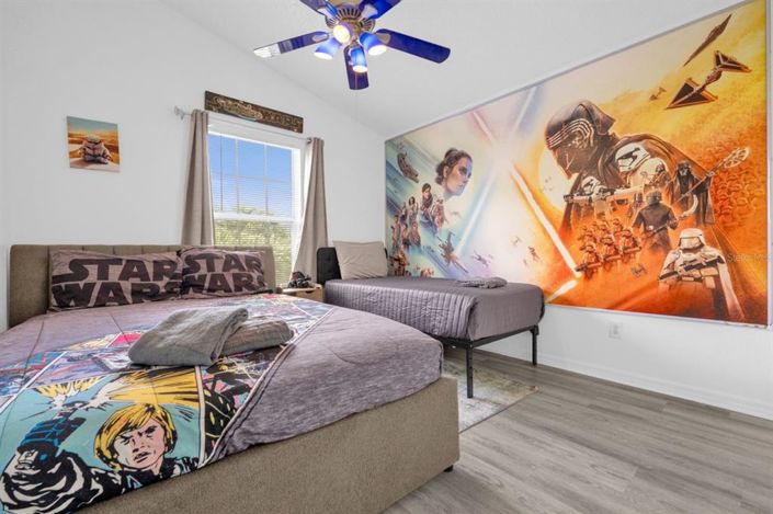 Image No.13-5 Bed Property for sale