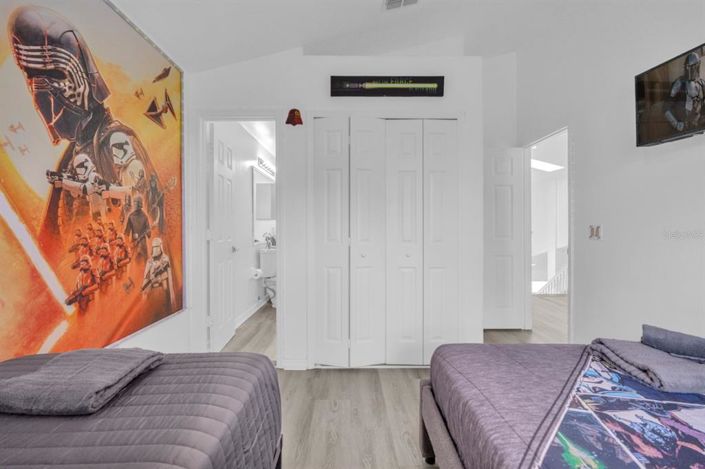 Image No.43-5 Bed Property for sale