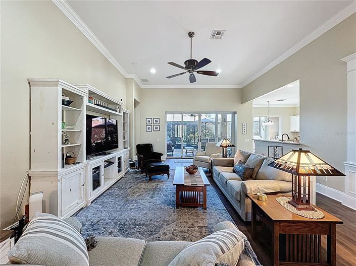 Image No.6-3 Bed Property for sale