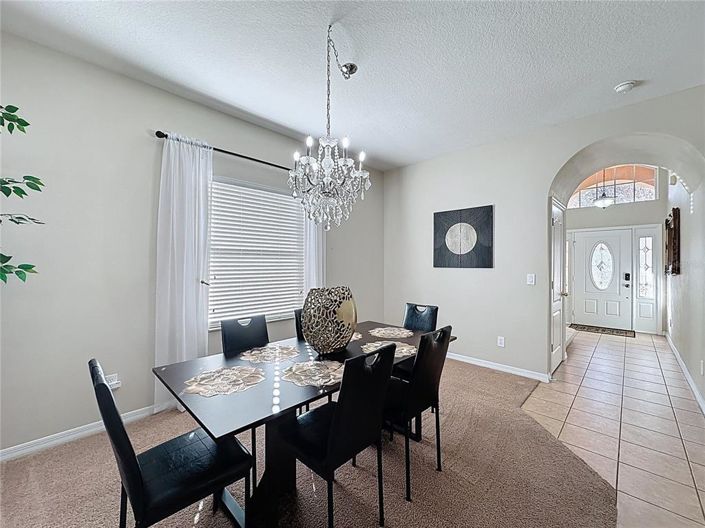 Image No.19-5 Bed Property for sale