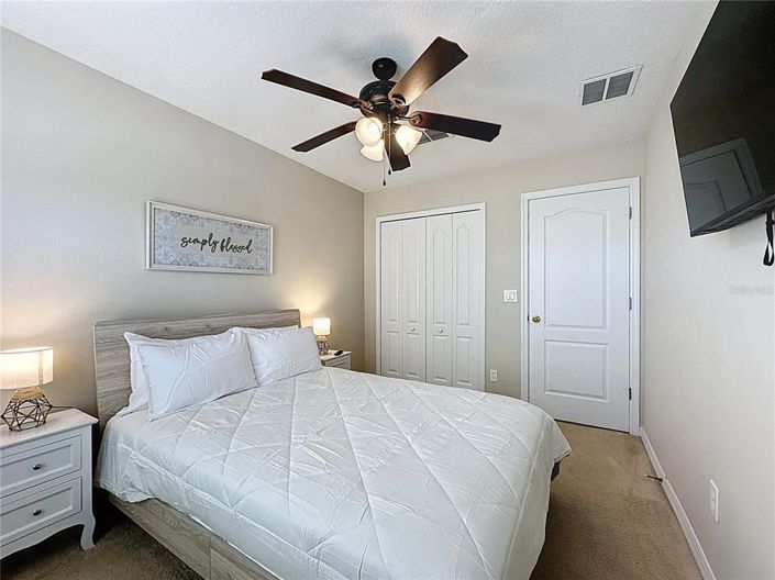 Image No.25-5 Bed Property for sale